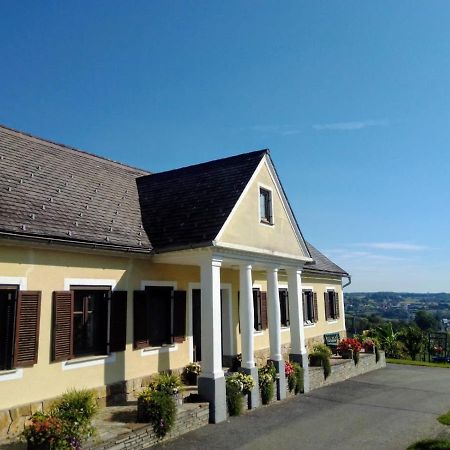 Kronprinz-Rudolf-Hof Unterlamm Buitenkant foto